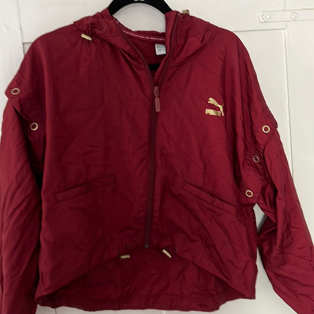 Barely used puma windbreaker